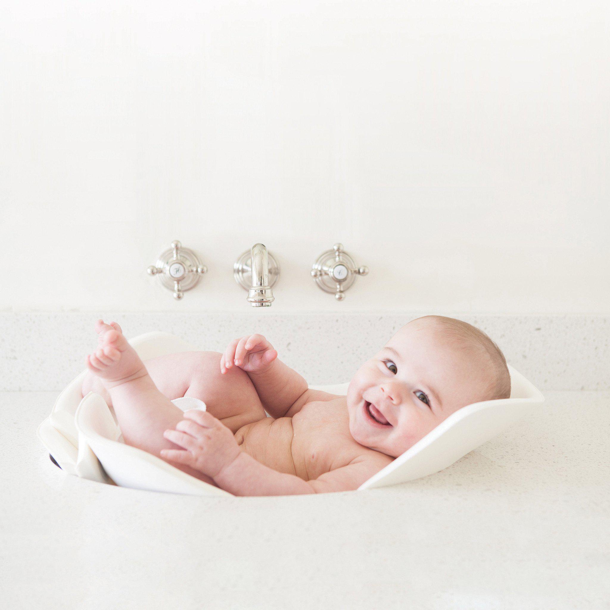 Puj Infant Bath Tub - Mold Resistant - BPA/PVC free – Puj | Simplifying  Parenthood